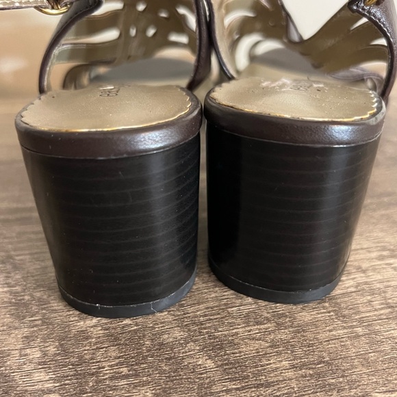 Vintage East 5th Brown Leather Open Toe Heels Shoes Women’s Size 6 Buckle - Picture 4 of 10